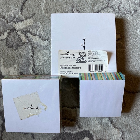 Hallmark Snoopy Characters Post Its Set - Picture 5 of 6